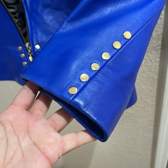 ST.JOHN Coat - Picture 6 of 16